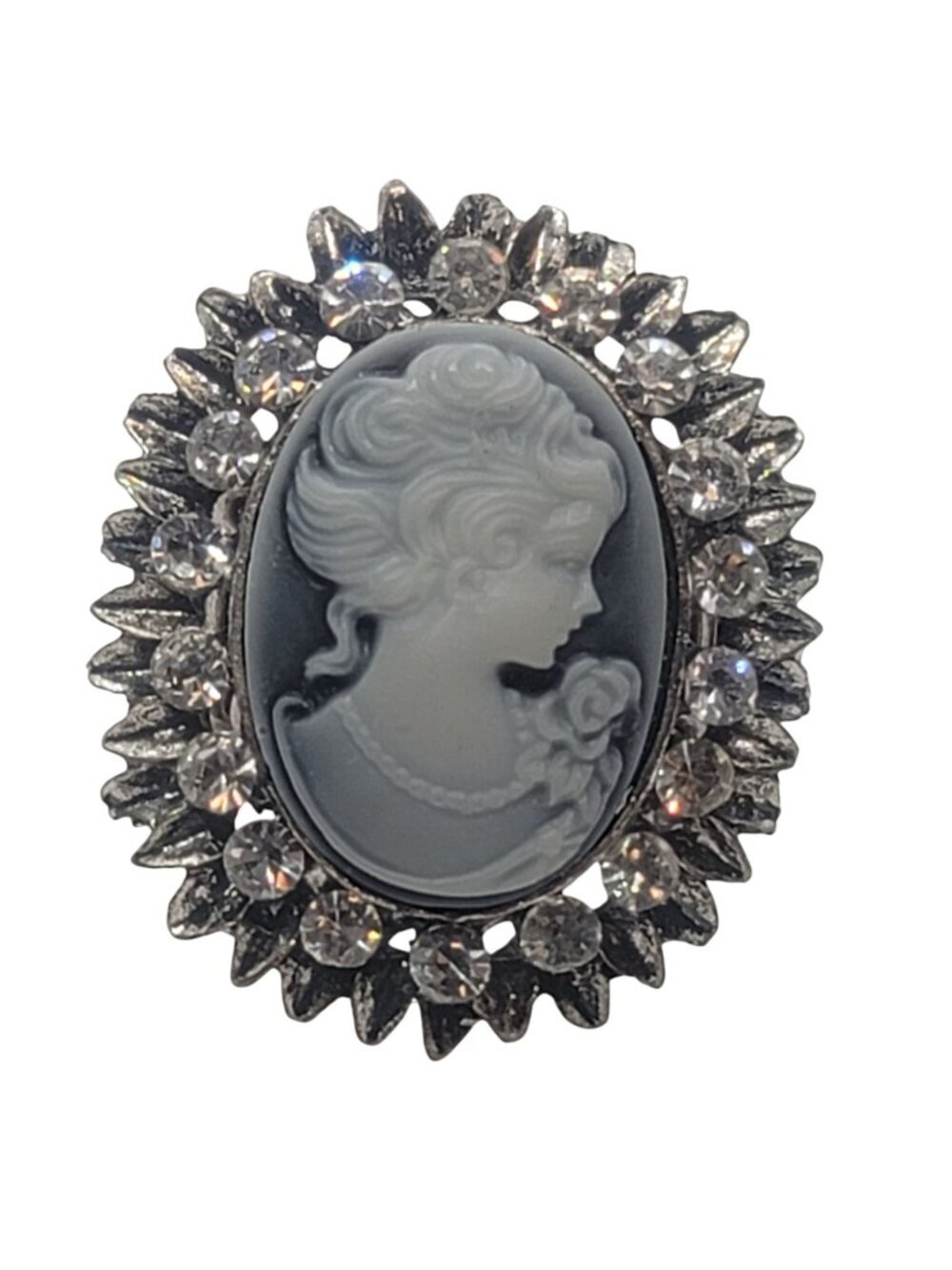 Silver-Tone Cameo Stretch Ring With Rhinestone Accents Oval Victorian Style
